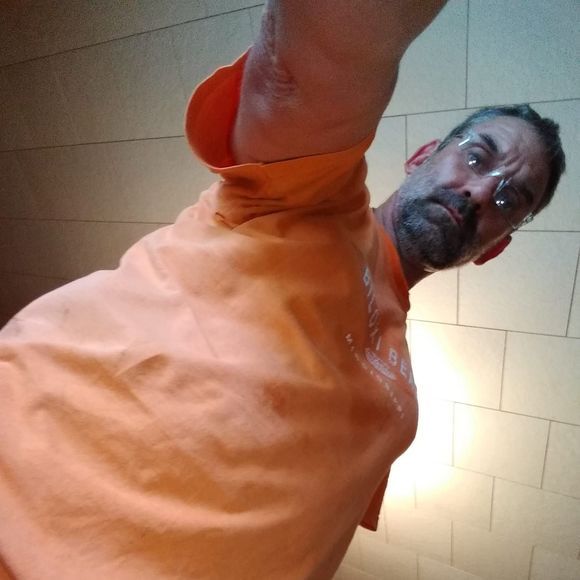 Eugene - Picture 2 of 2